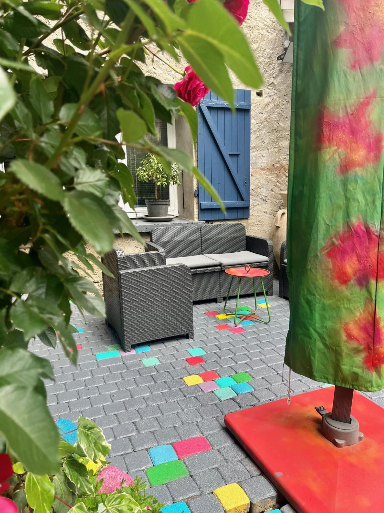 Art De Vivre En Couleurs Apartment *